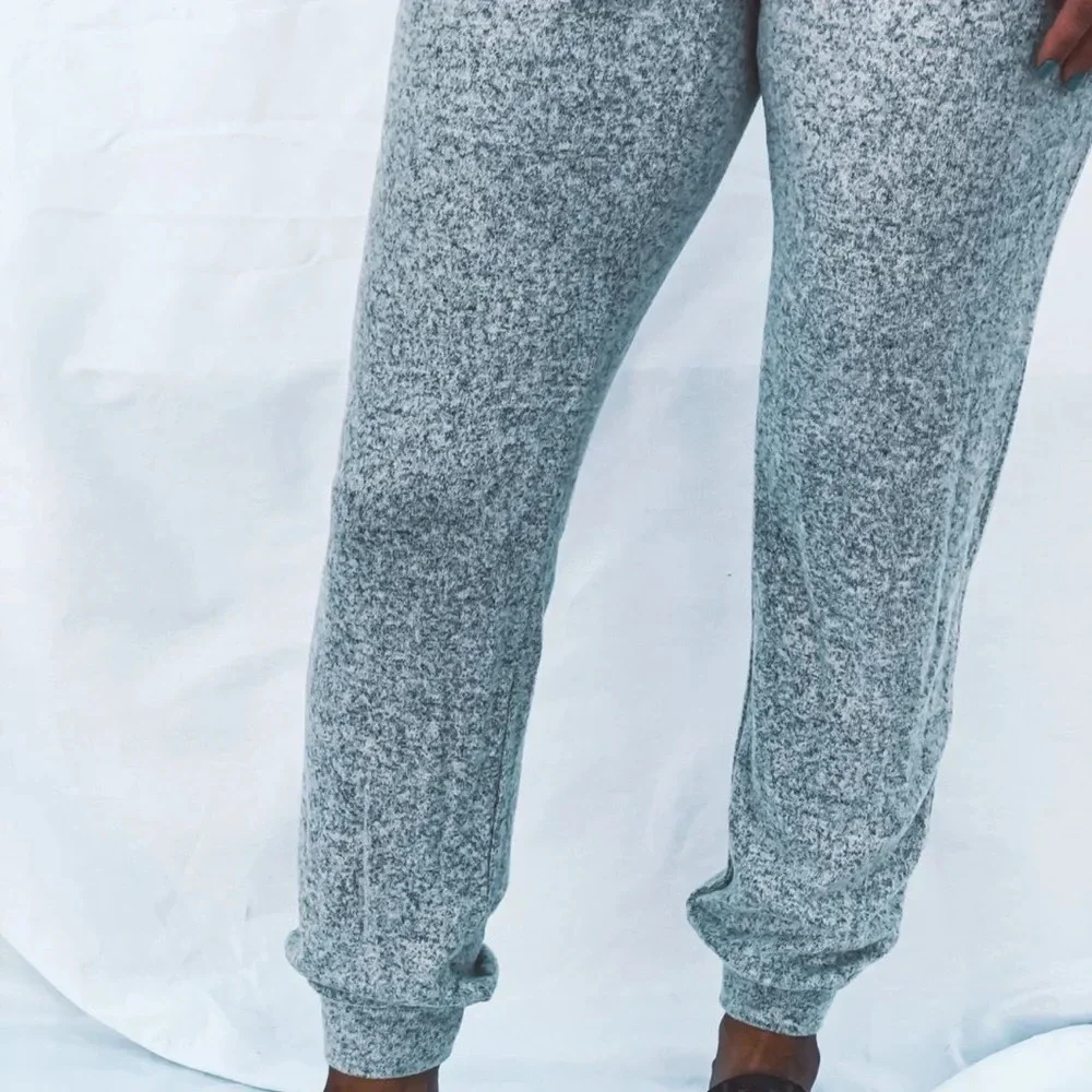 Fornia Loungewear Gray Set Multiple Sizes Available Brand New - Picture 4 of 12